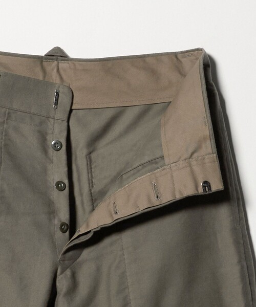 SCYE BASICS(サイベーシックス)の「<SCYE BASICS>Moleskin Cropped Wide Leg Trousers/モールスキン ワイパンツ(チノパンツ・メンズ・グレー系・40/38)」の3枚目の写真