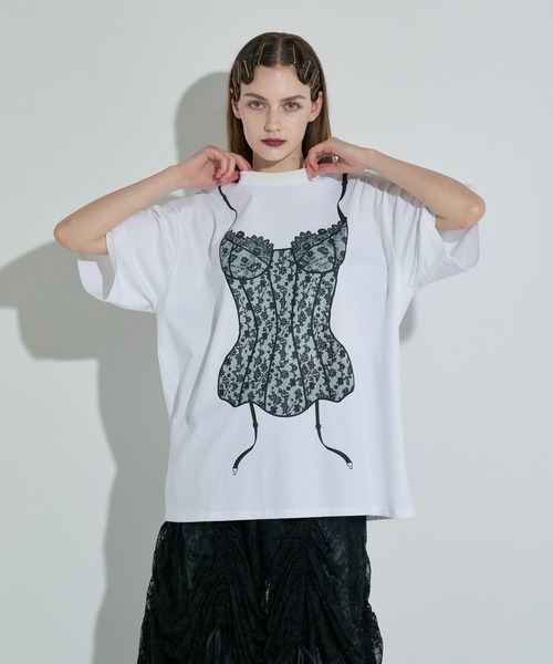 ANNA SUI NYC（アナ スイ エヌ ワイ シー）の「ランジェリープリントBIG Tシャツ（Tシャツ/カットソー・レディース・ホワイト/ブラック・FREE）」の3枚目の写真