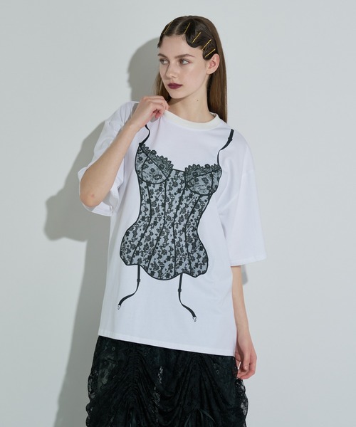 ANNA SUI NYC（アナ スイ エヌ ワイ シー）の「ランジェリープリントBIG Tシャツ（Tシャツ/カットソー・レディース・ホワイト/ブラック・FREE）」の4枚目の写真