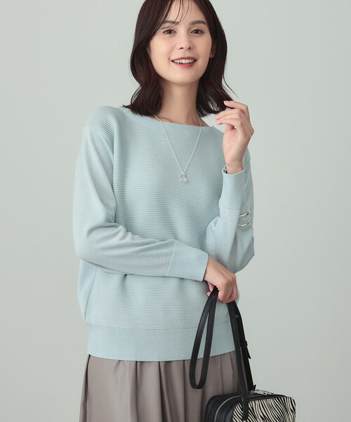 INDIVI（インディヴィ）の「【洗える／ラメ】ボートネックニット（ニット/セーター・レディース・ライトグレー系8/ボルドー/オフホワイト/ネイビー/ブルー系5・38/13/15 ）」の4枚目の写真