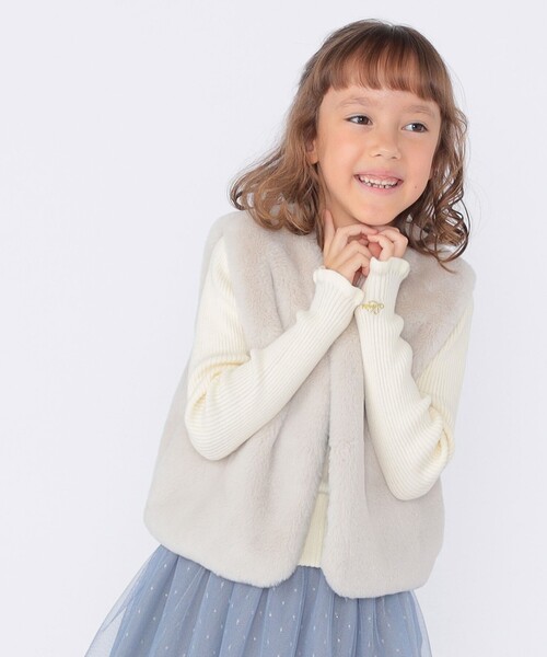 SHIPS（シップス）の「SHIPS KIDS:100～140cm / フェイクファー リバティ ベスト（ベスト・キッズ・ホワイト系その他/ベージュ系その他・MEDIUM/LARGE/SMALL）」の2枚目の写真