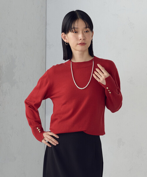 COMME CA ISM（コムサイズム）の「【ウォッシャブル】ベーシック　袖ボタンニット（ニット/セーター・レディース・ホワイト/ベージュ/レッド/ブラック・LARGE/MEDIUM）」の17枚目の写真