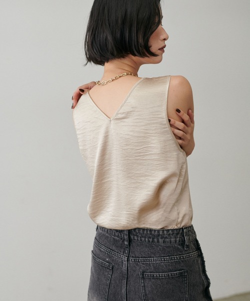 LARUTA（ラルータ）の「【LARUTA】[yurie推し] 前後2WAYレース＆サテンノースリセット（タンクトップ・レディース・ブラック/アイボリー・FREE）」の16枚目の写真
