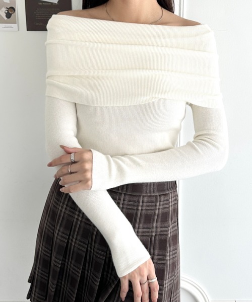 wears(ウェアーズ)の「オフショルニットトップス(ニット/セーター・レディース・アイボリー/ブラック/チャコールグレー/ホワイト/ライトグレー/ベージュ・FREE)」の13枚目の写真