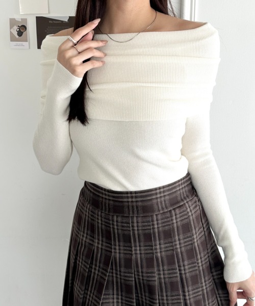 wears(ウェアーズ)の「オフショルニットトップス(ニット/セーター・レディース・アイボリー/ブラック/チャコールグレー/ホワイト/ライトグレー/ベージュ・FREE)」の14枚目の写真