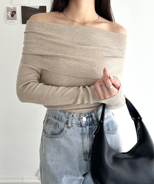 wears(ウェアーズ)の「オフショルニットトップス(ニット/セーター・レディース・アイボリー/ブラック/チャコールグレー/ホワイト/ライトグレー/ベージュ・FREE)」の10枚目の写真