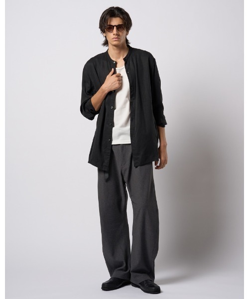 wjk(ダヴルジェイケイ)の「band collar shirt coat(シャツ/ブラウス・メンズ・ブラック/グレイッシュベージュ/オフホワイト・SMALL/MEDIUM/LARGE/X-LARGE)」の15枚目の写真