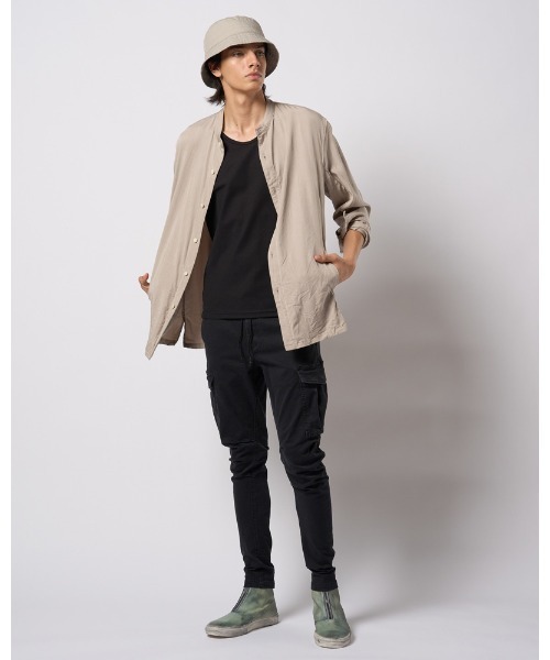 wjk(ダヴルジェイケイ)の「band collar shirt coat(シャツ/ブラウス・メンズ・ブラック/グレイッシュベージュ/オフホワイト・SMALL/MEDIUM/LARGE/X-LARGE)」の18枚目の写真