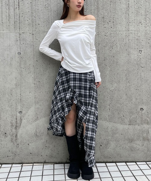 3.3 Field Trip (3.3フィールドトリップ)の「3.3 Field Trip/ドレープデザインロングスリーブ(Tシャツ/カットソー・レディース・ブラック/レッド/グレー/オフホワイト・FREE)」の5枚目の写真