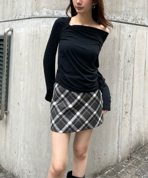 3.3 Field Trip (3.3フィールドトリップ)の「3.3 Field Trip/ドレープデザインロングスリーブ(Tシャツ/カットソー・レディース・ブラック/レッド/グレー/オフホワイト・FREE)」の8枚目の写真