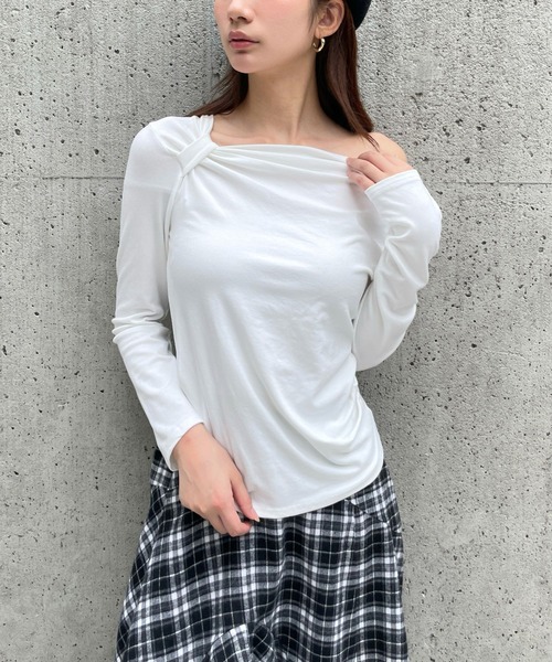 3.3 Field Trip (3.3フィールドトリップ)の「3.3 Field Trip/ドレープデザインロングスリーブ(Tシャツ/カットソー・レディース・ブラック/レッド/グレー/オフホワイト・FREE)」の7枚目の写真