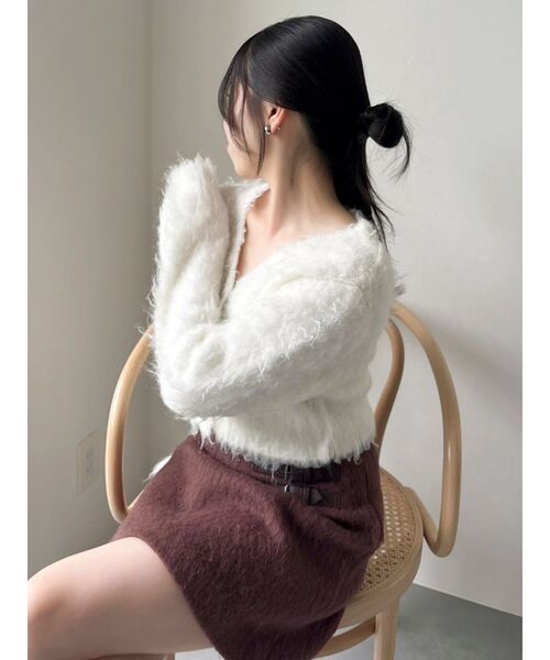 dazzlin（ダズリン）の「ルミナスカラーショートカーディガン（カーディガン/ボレロ・レディース・ピンク/イエロー/チャコールグレー/ブルー/オフホワイト・FREE）」の7枚目の写真