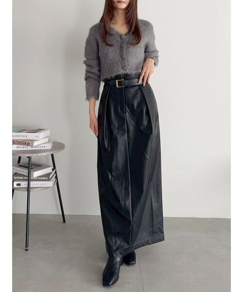 dazzlin（ダズリン）の「ルミナスカラーショートカーディガン（カーディガン/ボレロ・レディース・ピンク/イエロー/チャコールグレー/ブルー/オフホワイト・FREE）」の13枚目の写真