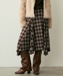 Clum（クルム）の「クラシックチェックアシンメトリーミモレ丈スカート（スカート）」