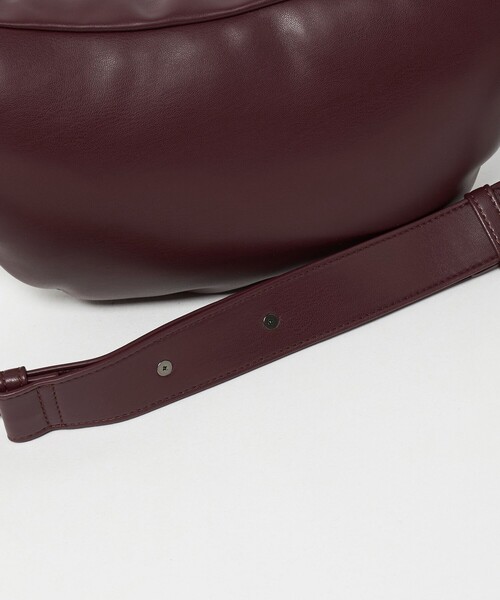 HVISK（ヴィスク）の「＜HVISK＞JADE ショルダーバッグ 2WAY（ショルダーバッグ・レディース・ブラック/ワイン・FREE）」の11枚目の写真