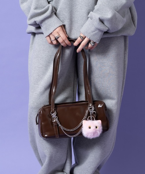 an meets zakka(アンミツザッカ)の「an meets zakka 2連チェーンデザイン合成皮革ミニボストンバッグ(ボストンバッグ・レディース・ホワイト/ブラウン/レッド/ブラック・ONESIZE)」の9枚目の写真