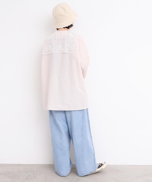 l'atelier du savon（アトリエドサボン）の「_いちごコード刺繍　しかく衿チュニックブラウス（シャツ/ブラウス・レディース・ピンク/ホワイト/ブラック/グレー・FREE）」の9枚目の写真