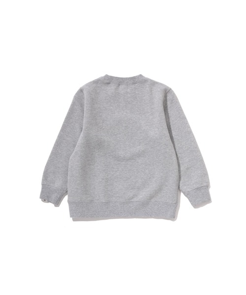 A BATHING APE（アベイシングエイプ）の「BABY MILO CIRCLE CREWNECK SWEATSHIRT（スウェット・キッズ・グレー/ピンク・90/140/110/120/100/130）」の3枚目の写真