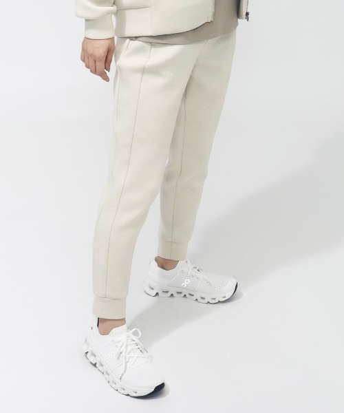 TIGORA（ティゴラ）の「ティゴラ TIGORA テックスウェットジョガーパンツ（その他パンツ・レディース・オフホワイト/ブラック/ベージュ・S/M/L/XL）」の10枚目の写真