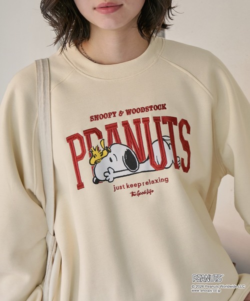 E*1様 新品　peanuts　SNOOPY　スヌーピー　スウェット　ビンテージ PEANUTS SNOOPY】別注 ピーナッツ スヌーピー ヴィンテージライク 刺繍