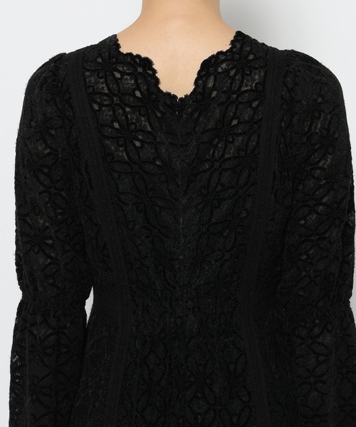 mysty woman（ミスティウーマン）の「起毛レースペプラムワンピース 588889（ワンピース・レディース・アイボリー/ブラック・FREE）」の15枚目の写真
