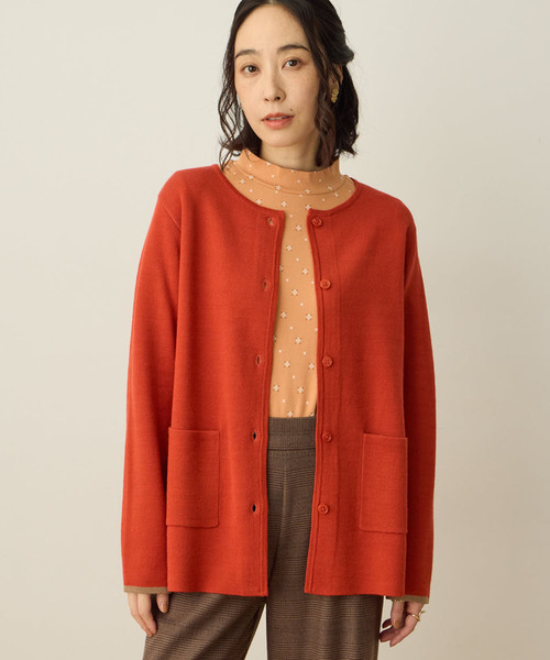 DECOY SINCE 1981（デコイシンスイチキュウハチイチ）の「ダブルフェイスカーディガン【洗える・毛玉ができにくい・ポケットあり・大きいサイズあり】（カーディガン/ボレロ・レディース・グレー/オレンジ/ネイビー・M/L/LL/3L/4L）」の4枚目の写真