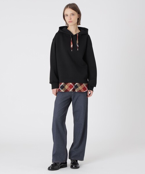 BLUE LABEL CRESTBRIDGE（ブルーレーベルクレストブリッジ）の「【一部店舗限定】レイヤードパーカー（パーカー・レディース・ブラック/オフホワイト/ネイビー・38）」の9枚目の写真