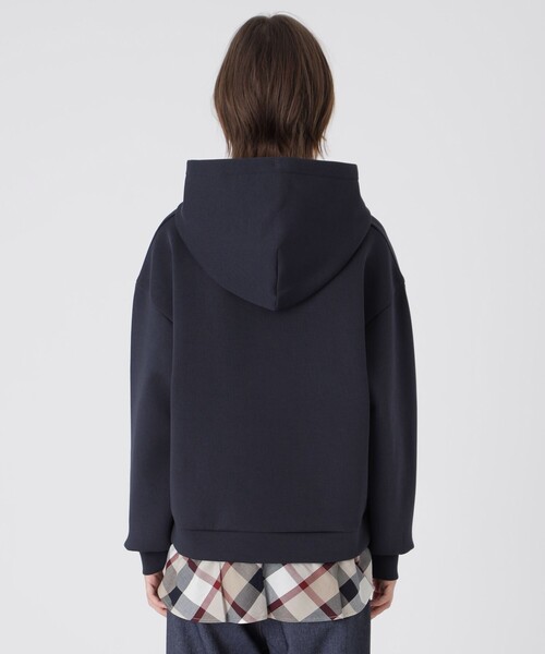 BLUE LABEL CRESTBRIDGE（ブルーレーベルクレストブリッジ）の「【一部店舗限定】レイヤードパーカー（パーカー・レディース・ブラック/オフホワイト/ネイビー・38）」の16枚目の写真