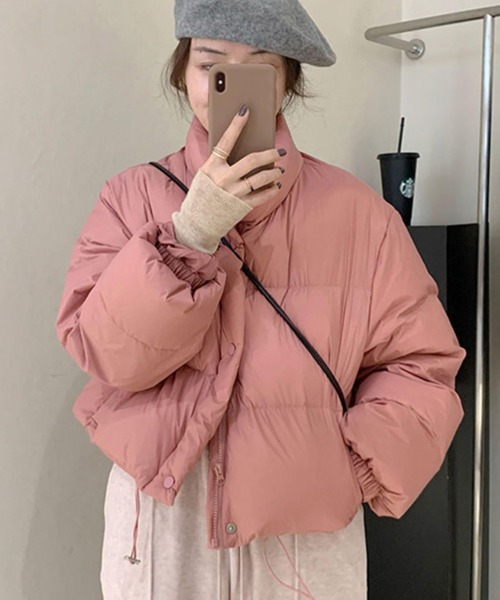 LAFFMO（ラフモ）の「スタンドカラー中綿ショートジャケット（ダウンジャケット/コート・レディース・ホワイト/ピンク/ライトパープル/ライトイエロー/ブラック/ライトブルー・S/M/L/XL）」の6枚目の写真