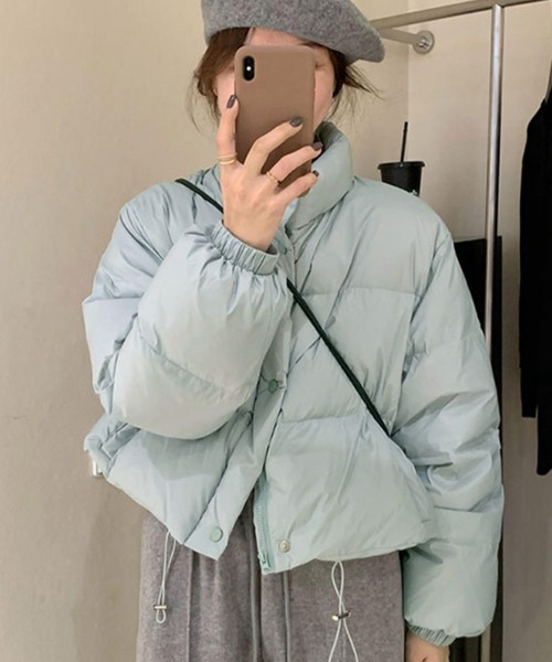 LAFFMO（ラフモ）の「スタンドカラー中綿ショートジャケット（ダウンジャケット/コート・レディース・ホワイト/ピンク/ライトパープル/ライトイエロー/ブラック/ライトブルー・S/M/L/XL）」の3枚目の写真