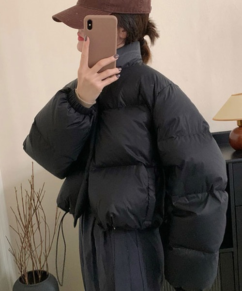 LAFFMO（ラフモ）の「スタンドカラー中綿ショートジャケット（ダウンジャケット/コート・レディース・ホワイト/ピンク/ライトパープル/ライトイエロー/ブラック/ライトブルー・S/M/L/XL）」の9枚目の写真