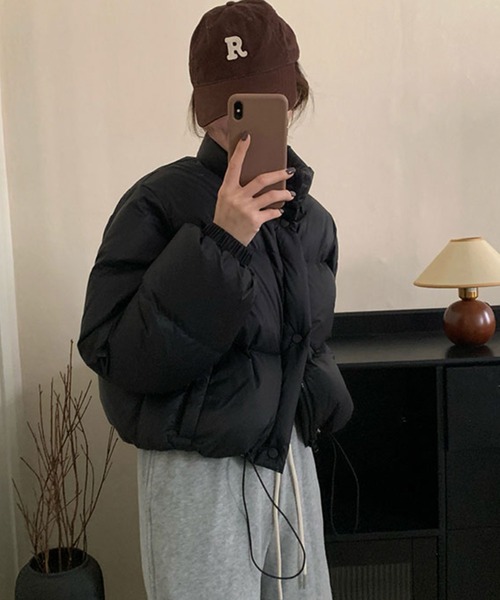 LAFFMO（ラフモ）の「スタンドカラー中綿ショートジャケット（ダウンジャケット/コート・レディース・ホワイト/ピンク/ライトパープル/ライトイエロー/ブラック/ライトブルー・S/M/L/XL）」の12枚目の写真