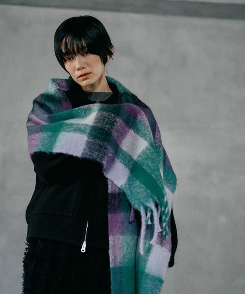LEPSIM（レプシィム）の「チェック太フリンジストール　587981（ストール/ショール・レディース・グレー系その他/パープル系その他/オレンジ系その他・ONE SIZE）」の12枚目の写真