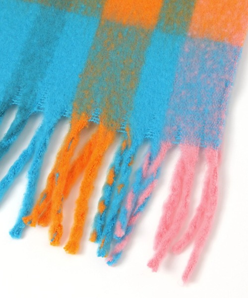 LEPSIM（レプシィム）の「チェック太フリンジストール　587981（ストール/ショール・レディース・グレー系その他/パープル系その他/オレンジ系その他・ONE SIZE）」の17枚目の写真