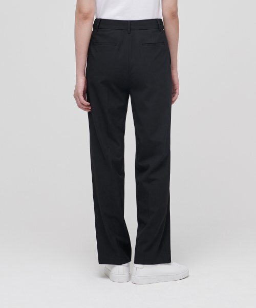 MUSINSA STANDARD WOMAN（ムシンサスタンダードウーマン）の「女性用軽量ストレート隠しバンディングスラックス[ブラック]（スラックス・レディース・その他・24/29/31/25/26/27/28/34/32/30）」の14枚目の写真