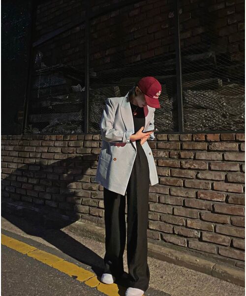 MUSINSA STANDARD WOMAN（ムシンサスタンダードウーマン）の「女性用軽量ストレート隠しバンディングスラックス[ブラック]（スラックス・レディース・その他・24/29/31/25/26/27/28/34/32/30）」の3枚目の写真