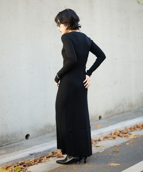 LAULEN(ローレン)の「henry neck layered long knit dress /ヘンリーネックレイヤードデザインロングニットワンピース(ワンピース・レディース・チャコールグレー/ブラック/ベージュ・FREE)」の7枚目の写真