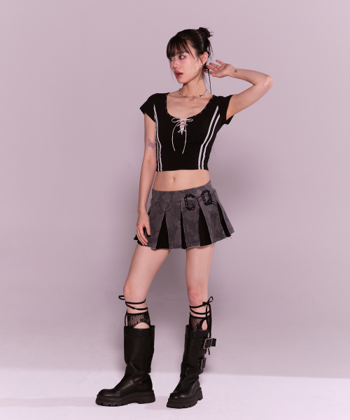 CHERRYQUIRI(チェリーキュリー)の「twin lace metalic tee - black(Tシャツ/カットソー・レディース・その他・FREE)」の2枚目の写真