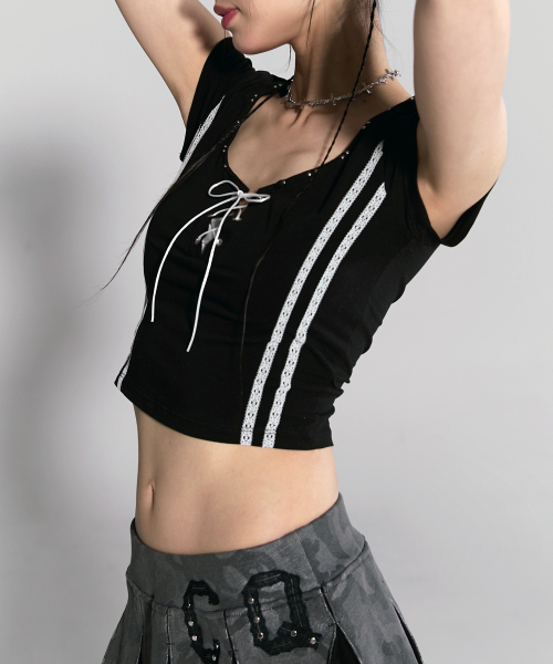 CHERRYQUIRI(チェリーキュリー)の「twin lace metalic tee - black(Tシャツ/カットソー・レディース・その他・FREE)」の3枚目の写真