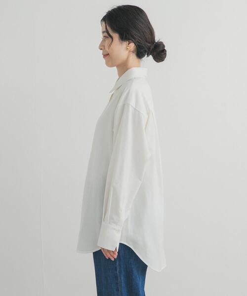 URBAN RESEARCH DOORS（アーバンリサーチドアーズ）の「起毛レギュラーカラーシャツ（シャツ/ブラウス・レディース・ネイビー/ベージュ/オフホワイト・FREE）」の11枚目の写真