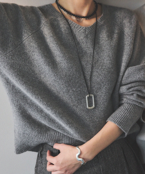 JOURNAL STANDARD relume（ジャーナルスタンダード　レリューム）の「《WEB・一部店舗限定》【relume×Fujiwara】革紐ペンダントネックレス（ネックレス・レディース・シルバー・FREE）」の3枚目の写真