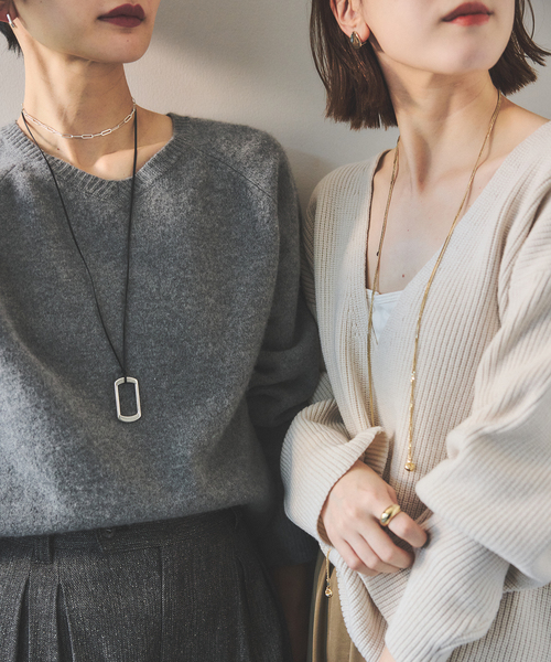 JOURNAL STANDARD relume（ジャーナルスタンダード　レリューム）の「《WEB・一部店舗限定》【relume×Fujiwara】革紐ペンダントネックレス（ネックレス・レディース・シルバー・FREE）」の4枚目の写真