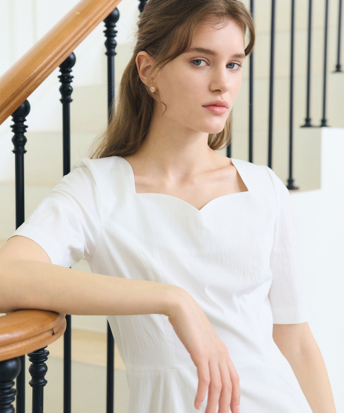 PAUL&ALICE(ポール&アリス)の「HEART NECK DRESS / WHITE(ワンピース・レディース・ホワイト・MEDIUM/SMALL)」の2枚目の写真