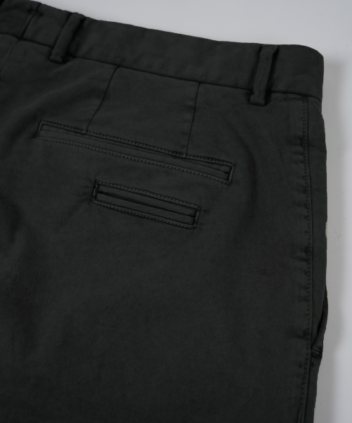 BIRBANTE(ビルバンテ)の「ソンドリオストレッチサテンパンツ - チャコール(その他パンツ・メンズ・チャコール・SMALL/MEDIUM/LARGE/X-LARGE)」の5枚目の写真