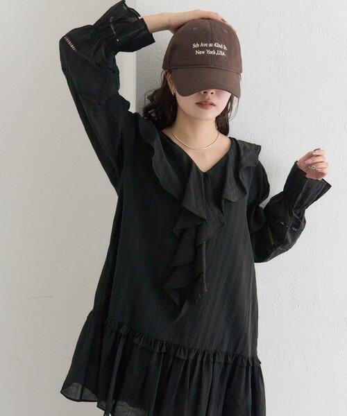 mystic（ミスティック）の「【柔らか素材/2色展開】ラッフルティアードミニワンピース（ワンピース・レディース・ブラック/アイボリー・FREE）」の2枚目の写真