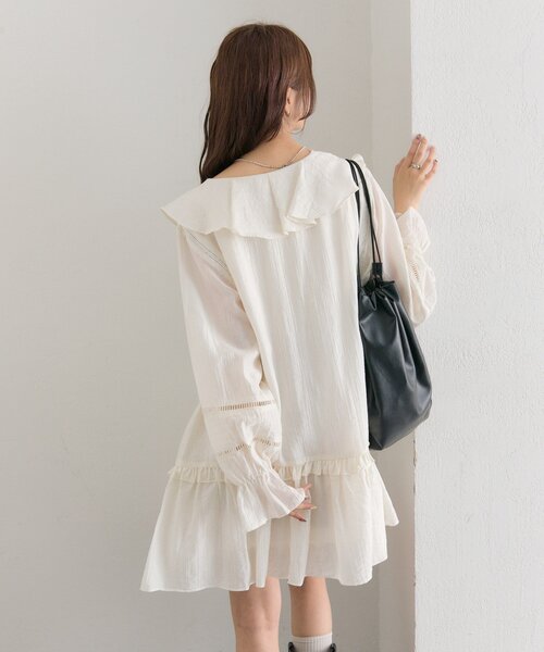 mystic（ミスティック）の「【柔らか素材/2色展開】ラッフルティアードミニワンピース（ワンピース・レディース・ブラック/アイボリー・FREE）」の4枚目の写真