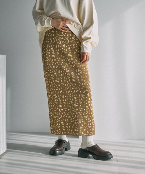 LEPSIM（レプシィム）の「14ゲージアソート柄ニットスカート　638125（スカート・レディース・ブラック系その他2/モカ/ブラック系その他・FREE）」の3枚目の写真