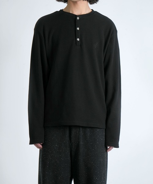 Starting Over（スターティングオーバー）の「short length one point embroidery press-stud henry neck thermal long-sleeved T-shirt/ショートレングス ワンポイント刺繍 スナップ ヘンリーネック サーマル ロングスリーブTシャツ 短丈 スナップ ヘンリー ワッフル ロンT（Tシャツ/カットソー・メンズ・グレー/ブラック/カモフラージュ・L/M）」の20枚目の写真