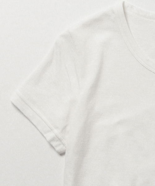 BEAMS LIGHTS Women's(ビームスライツ ウィメンズ)の「BEAMS LIGHTS / ベーシックTシャツ(Tシャツ/カットソー・レディース・オフホワイト/グレー/ブラック・ONE SIZE)」の19枚目の写真