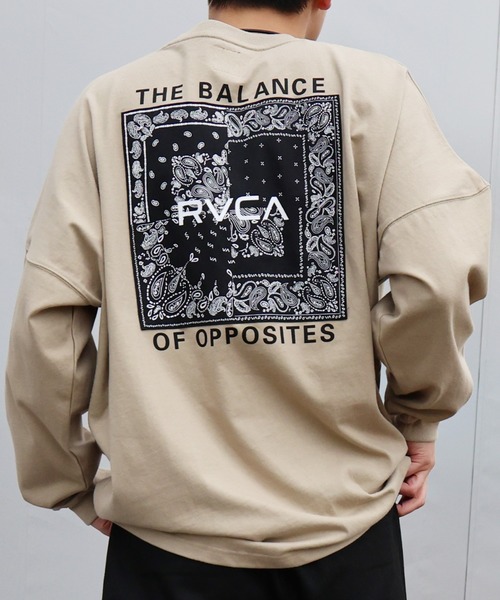 RVCA(ルーカ)の「RVCA/ルーカ BANDANA BOX LONG T ロンT BG041P01(Tシャツ/カットソー・メンズ・ブラック系その他/ホワイト×ブラック/ブラック×ホワイト/カーキブラウン・S/M/L)」の1枚目の写真